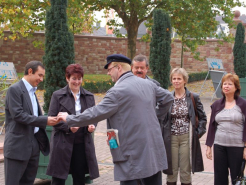 Rick Mayfield Entertainment - Walk-Act als Hausmeister